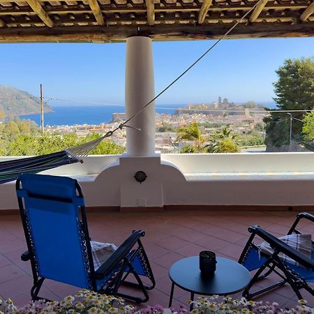Villa La Milanina Lipari  Exteriör bild