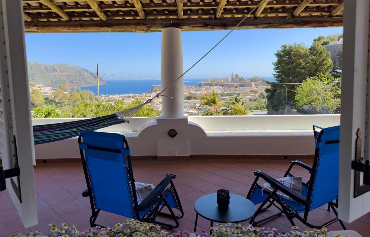 Villa La Milanina Lipari  Exteriör bild