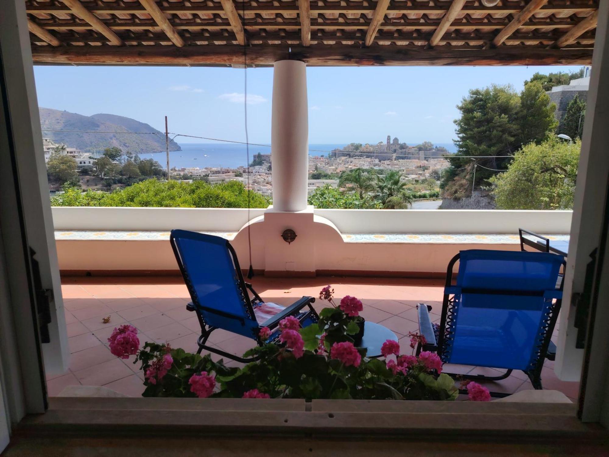 Villa La Milanina Lipari  Exteriör bild